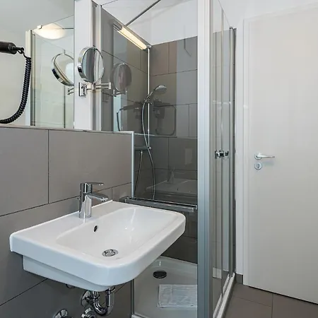 Deichhaeuser Anna Kueste Deichhaeuser Anna Kueste 8-10